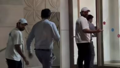 Rohit Sharma को अस्पताल जाते देख फैंस में मची हलचल – क्या है हिटमैन के देर रात जाने की वजह?