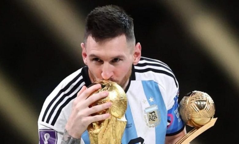 अर्जेंटीना में आखिरी मुकाबले में Lionel Messi की आंखों में आंसू, दो गोल से दिलाई टीम को शानदार जीत