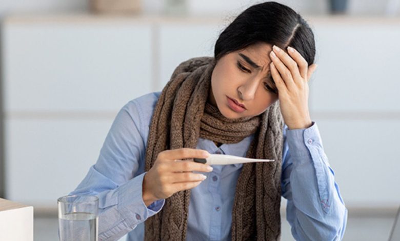 Tips To Prevent Viral: बदलते मौसम में वायरल फ्लू से बचने के आसान उपाय, मास्क पहनें, भीड़ से बचें और इम्यूनिटी मजबूत रखें