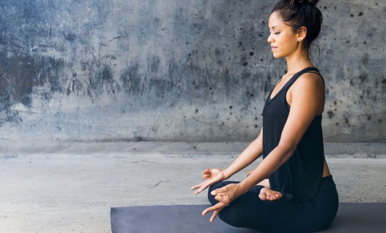 Best time to do meditation: सुबह खाली पेट ध्यान करने से मिलते हैं जबरदस्त लाभ, जानें सही समय और तरीका!