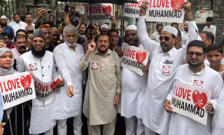 ‘I Love Mohammad’ विवाद ने बढ़ाई उत्तरी यूपी की सुरक्षा चिंता, भारी पुलिस बल और दर्ज केसों की कार्रवाई