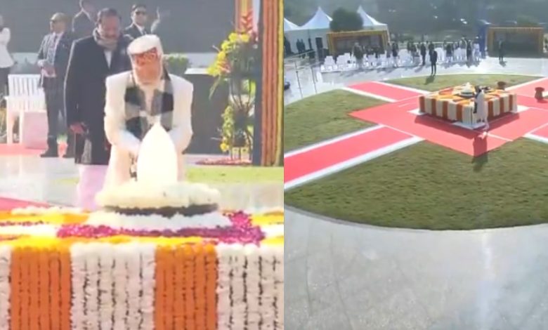 Atal Bihari Vajpayee की 101वीं जयंती: PM मोदी ने 'Sadaiv Atal' स्मारक पर अर्पित किया श्रद्धांजलि