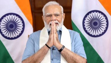 यूपी CM Yogi का शहीद दिवस पर महात्मा गांधी के आदर्शों को अपनाने का आह्वान