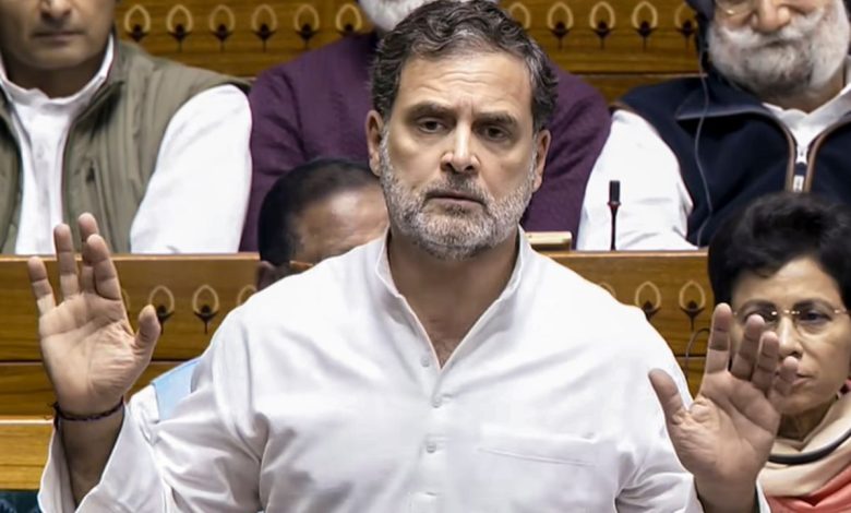 Rahul Gandhi के भाषण पर संसद में हंगामा, रक्षा मंत्री ने कहा- प्रकाशित किताब दें हवाला